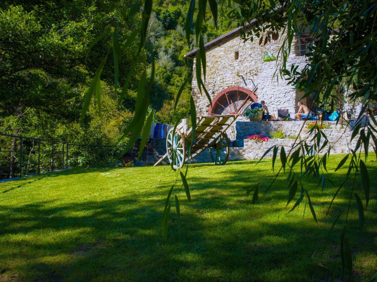 Villa Old Mill à Pigna Extérieur photo