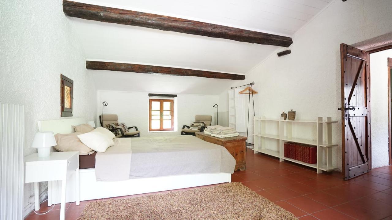 Villa Old Mill à Pigna Extérieur photo
