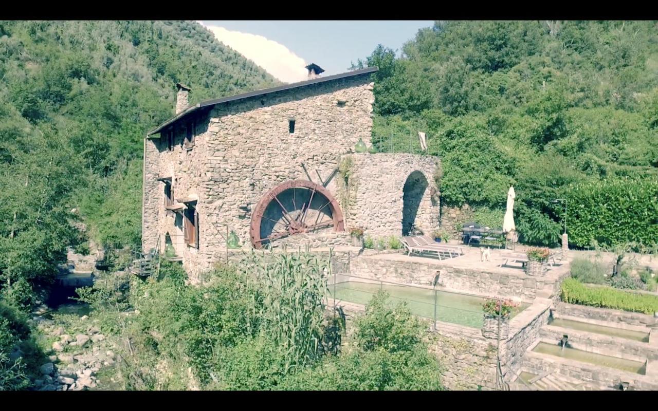 Villa Old Mill à Pigna Extérieur photo